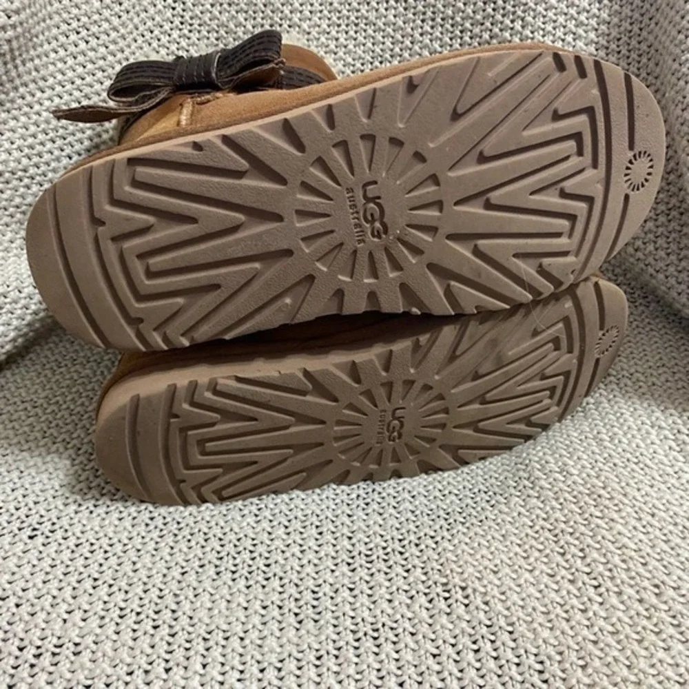 Ugg Josette Boot,‎ Size 9